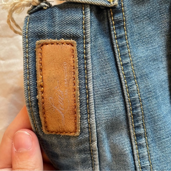 Levi’s Skirt Size 26 - Picture 7 of 8